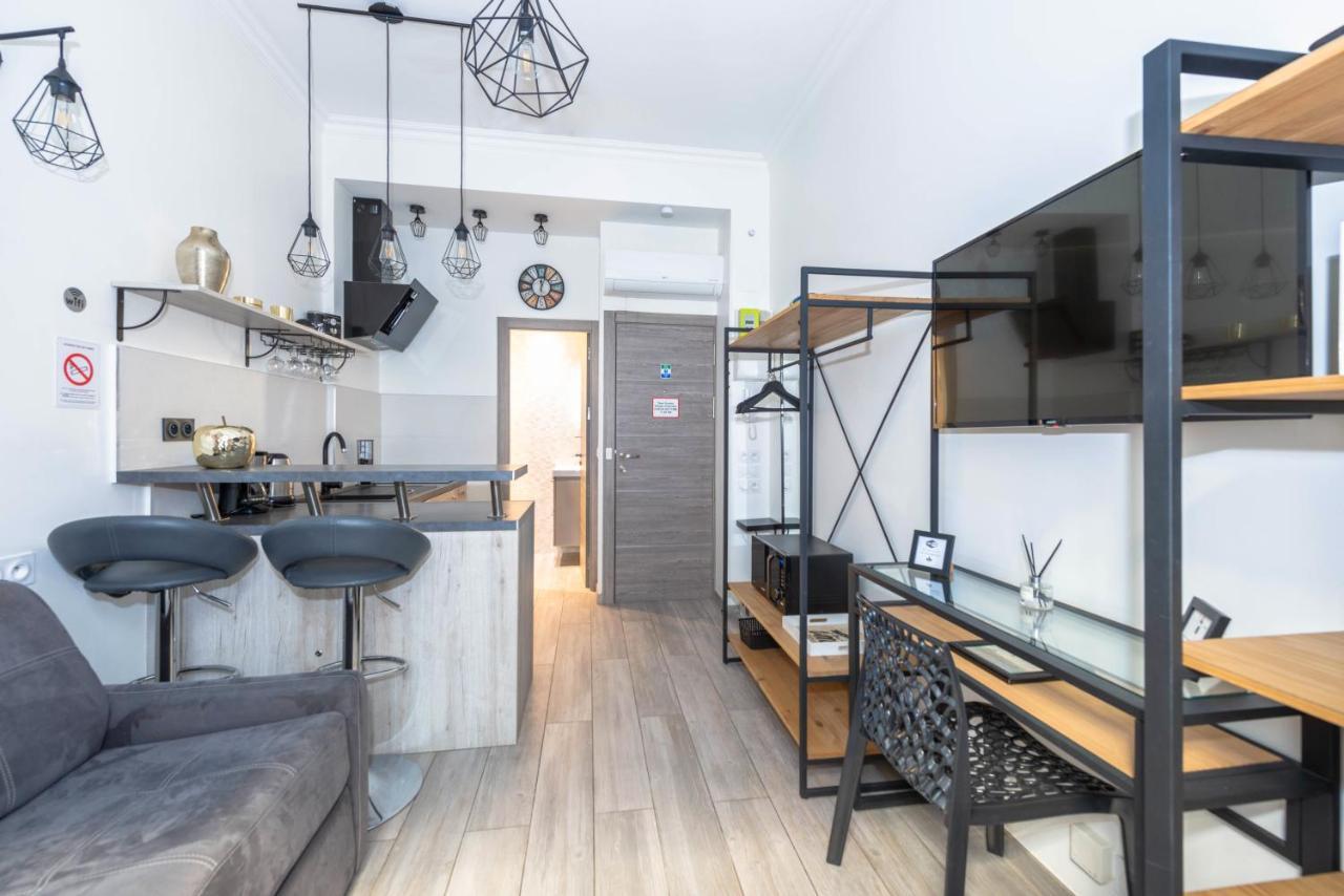 Nice Centre Flat - Modern, Quiet And Brand New Buitenkant foto
